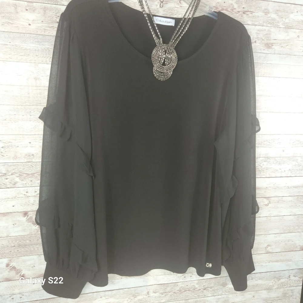 Calvin Klein, Women's Black Tunic Top With Sheer Ballon Long Sleeves and Cuffs. - Picture 7 of 11